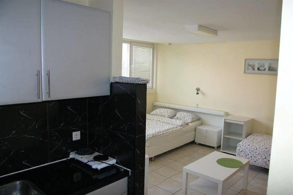 Hostel Studio Hostel
